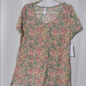 NWT Lularoe Large Classic T